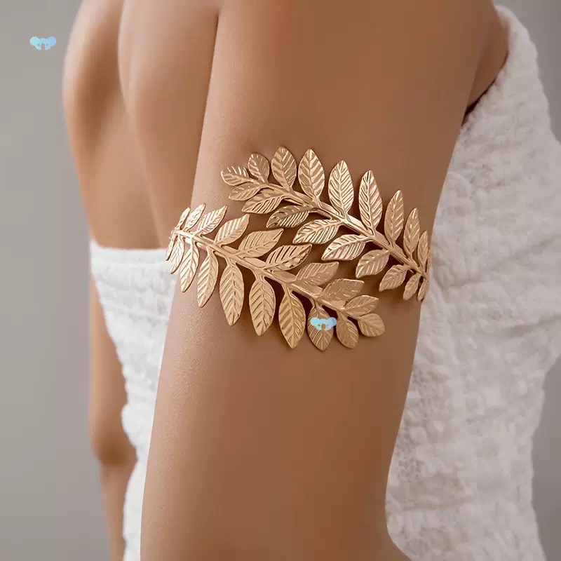 Modern Cuff